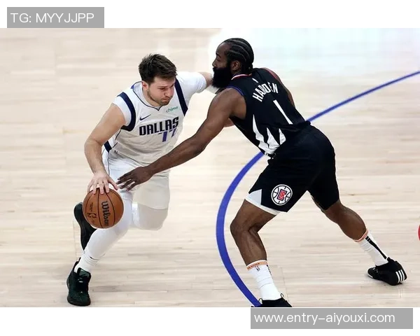 快船与掘金激战正酣在线观看精彩赛事直播全程回顾